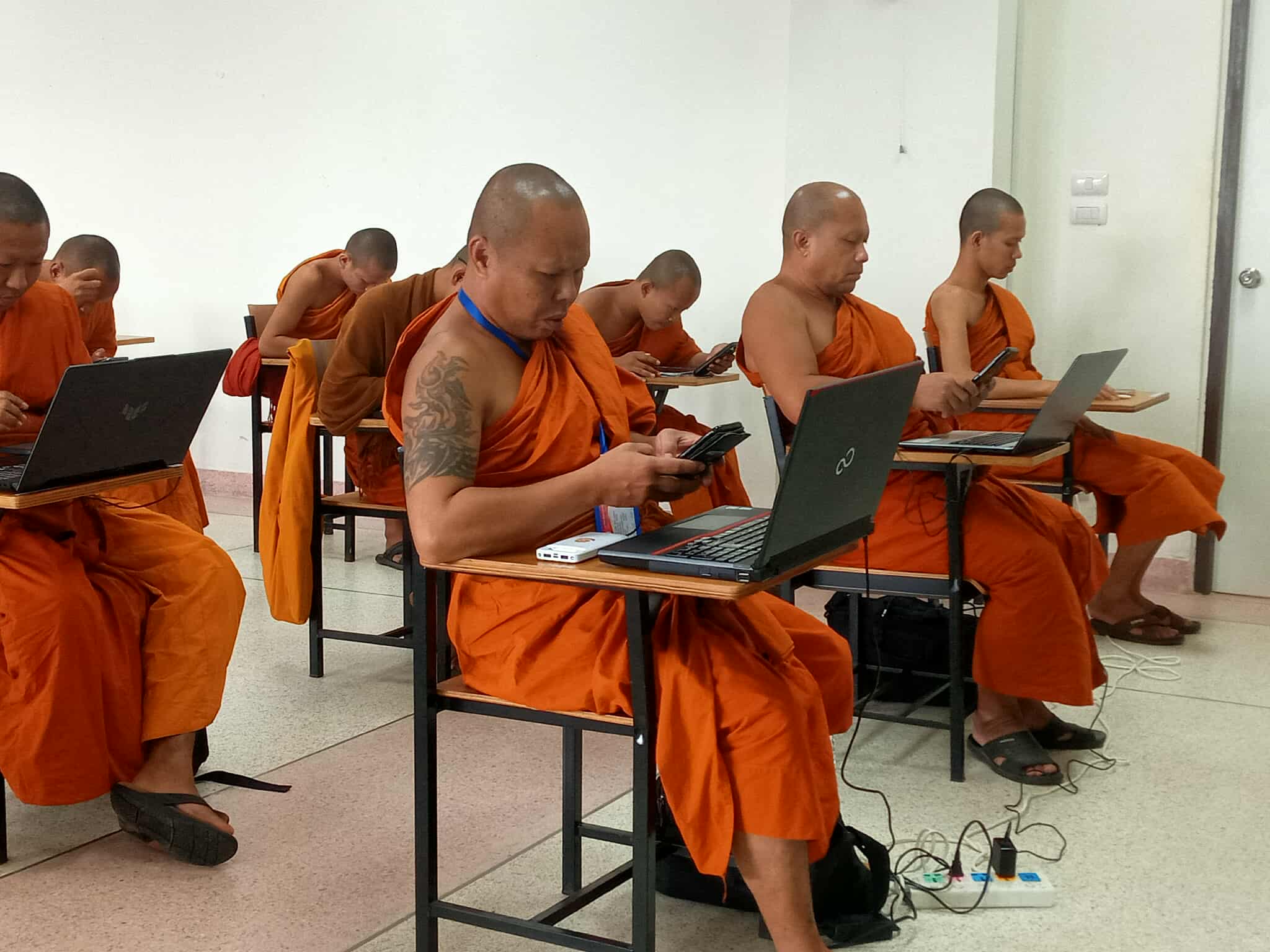 562999032_836779672031689_1672140009310087938_n (1).jpg